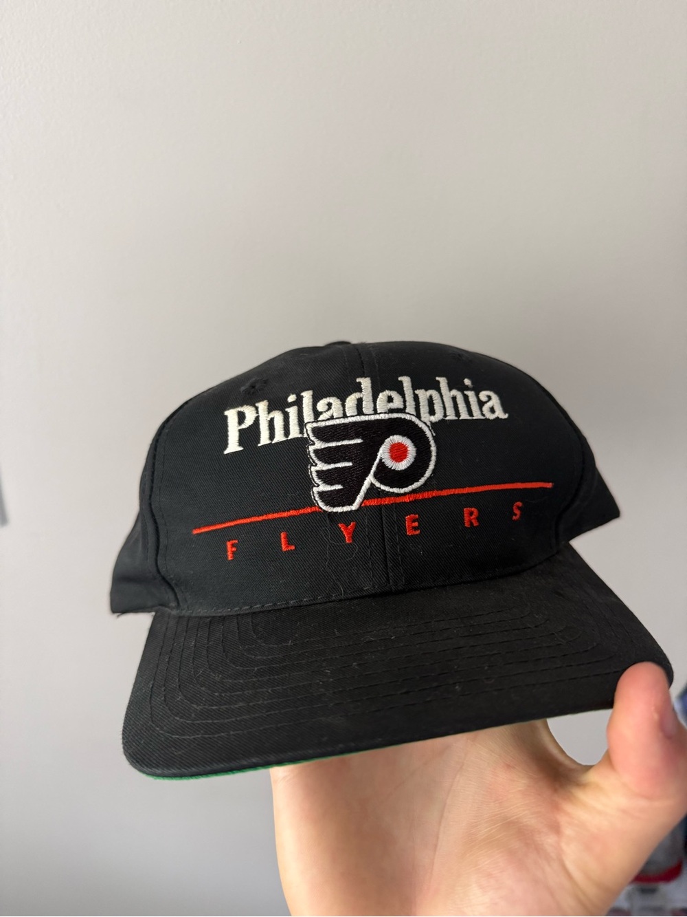 Vintage Philadelphia Flyers 90’s NHL Twins Enterprise Black Orange Snapback Hat